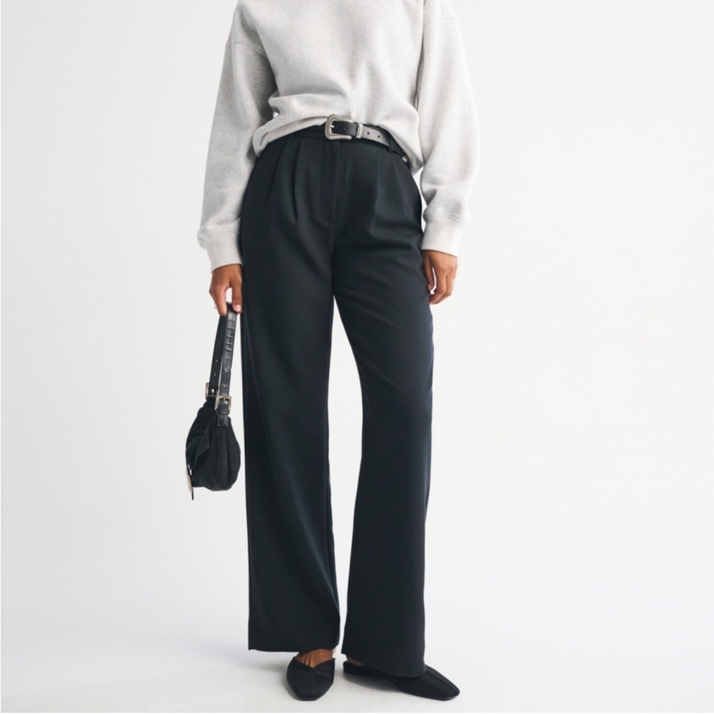 Abercrombie & Fitch Sloane Tailored Wide Leg Pant